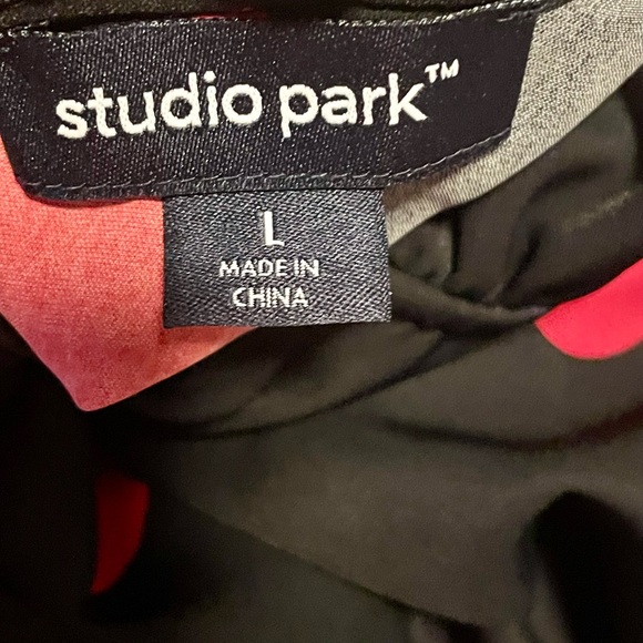 Studio Park x Shawn Killinger Women’s Woven Long Sleeve Black Heart Top Large - Picture 4 of 10